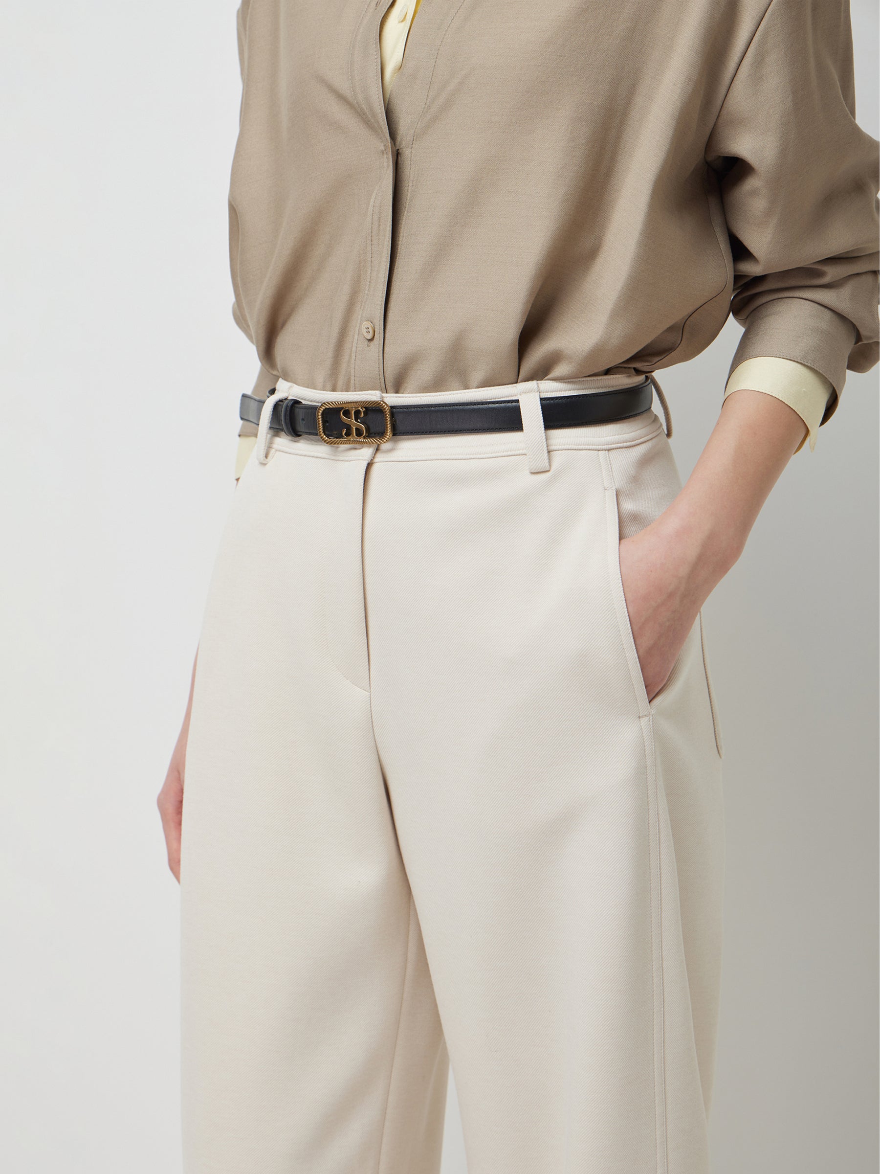 Calças barrel leg - ucb_image_FY