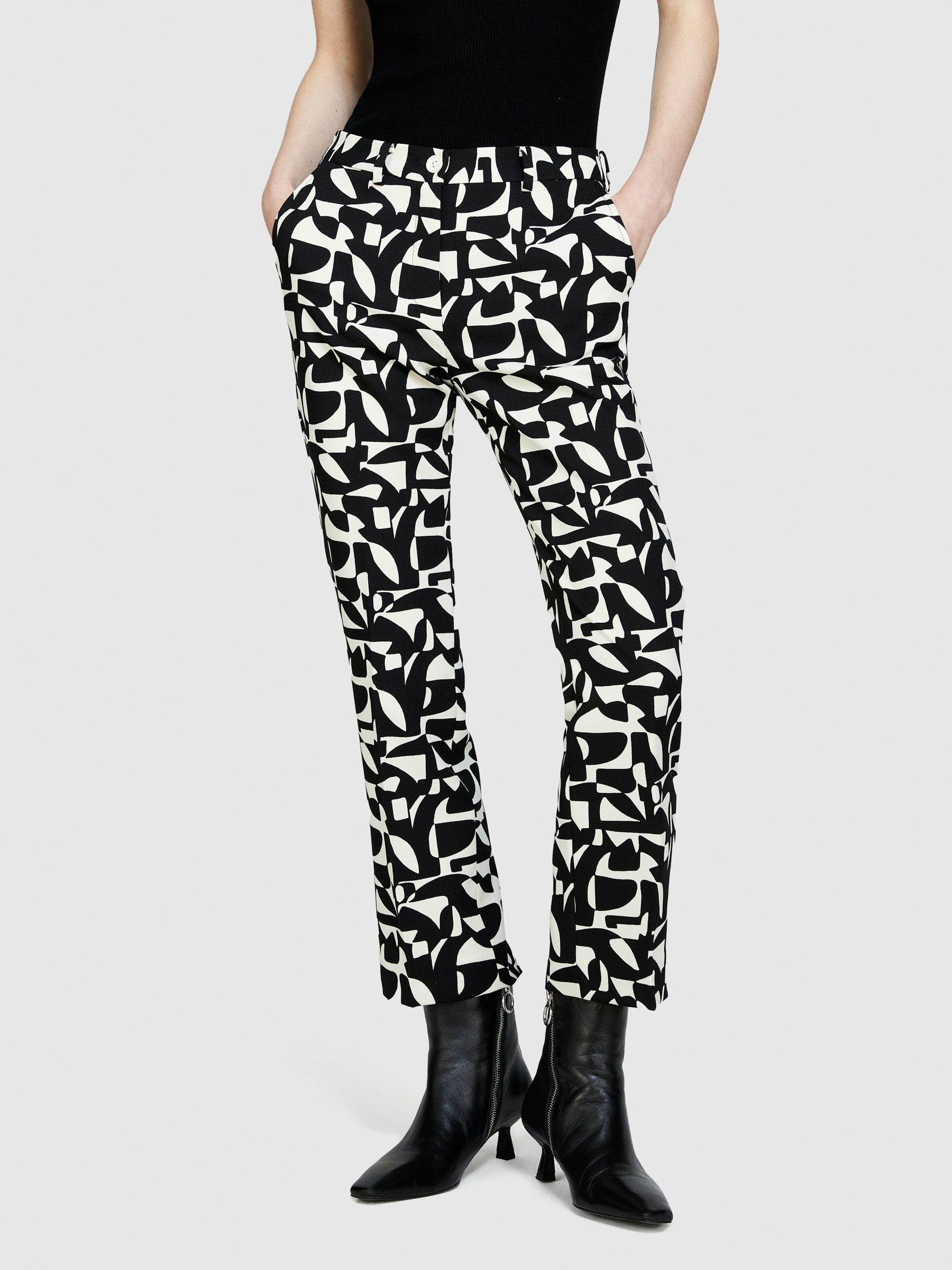 calças cigarette Printed cigarette trousers