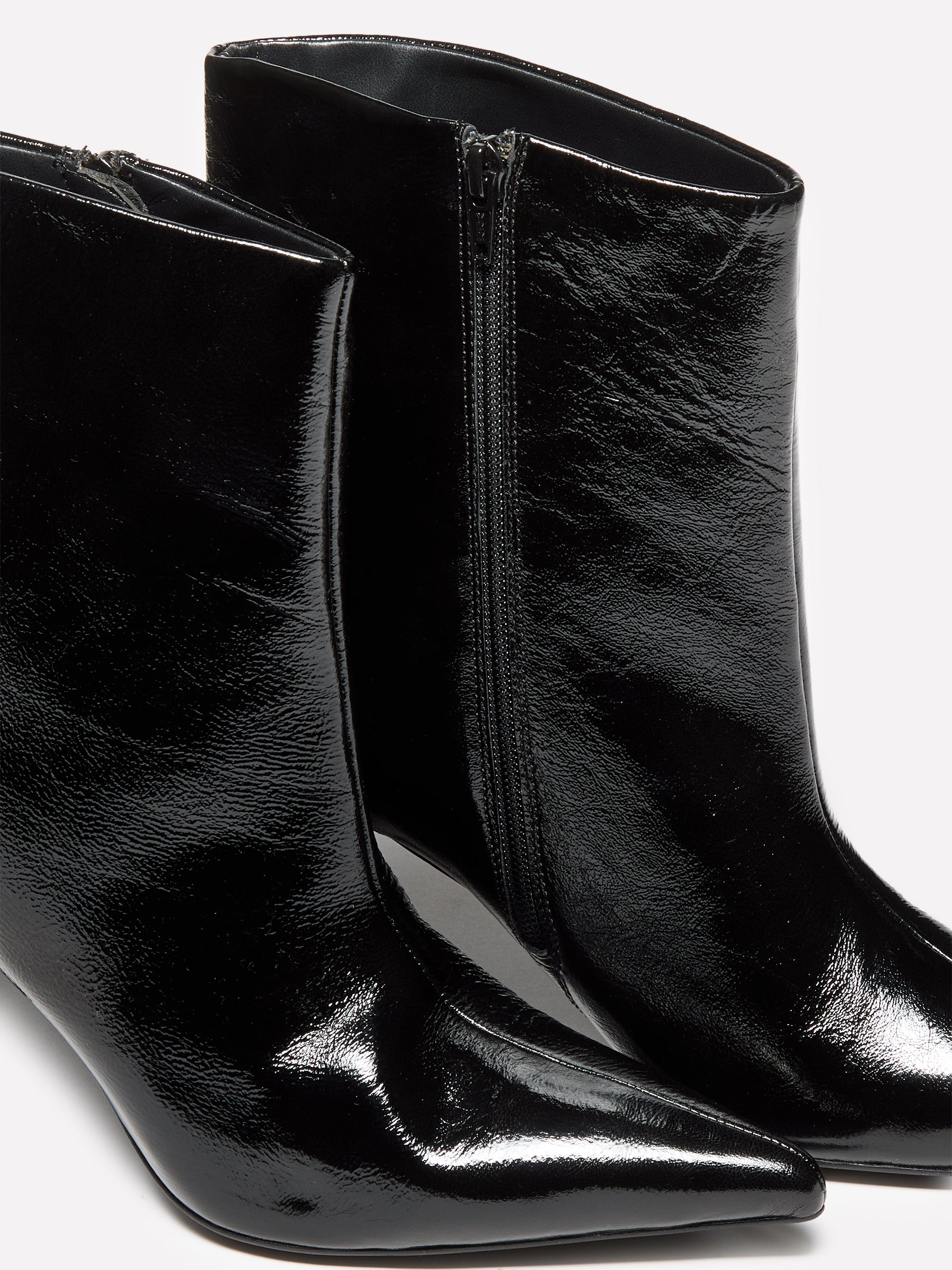 Botins em pele brilhante - ucb_image_DS1