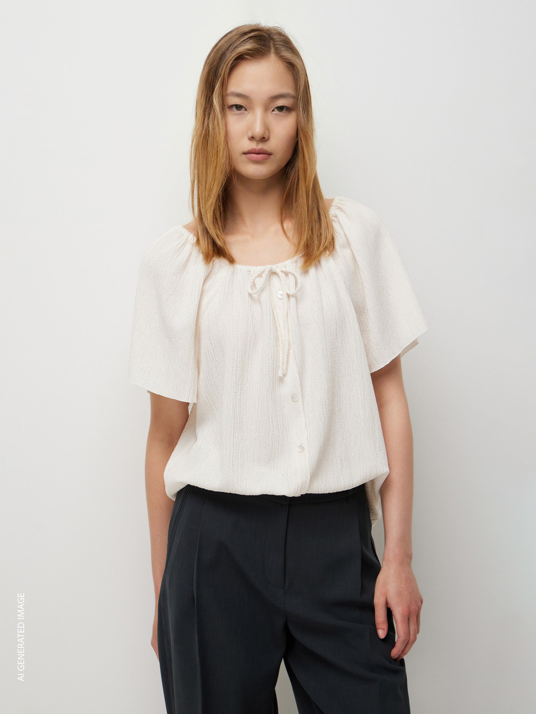 Blusa franzida com botões - ucb_image_FY
