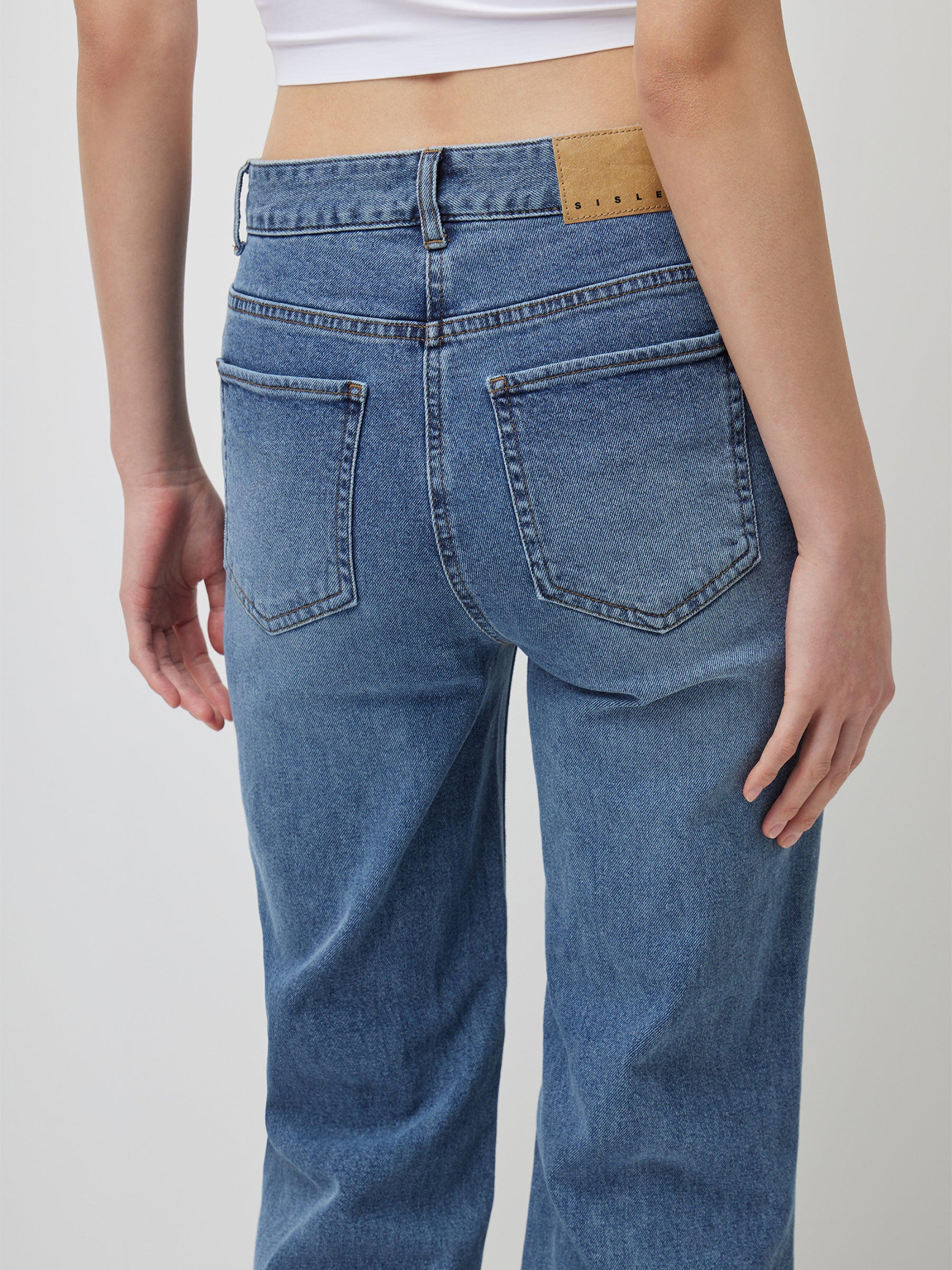 Jeans de cintura subida - ucb_image_FY