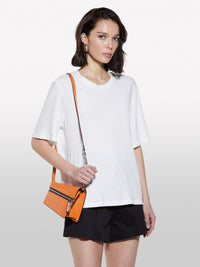 T-shirt cropped branca - ucb_image_FY