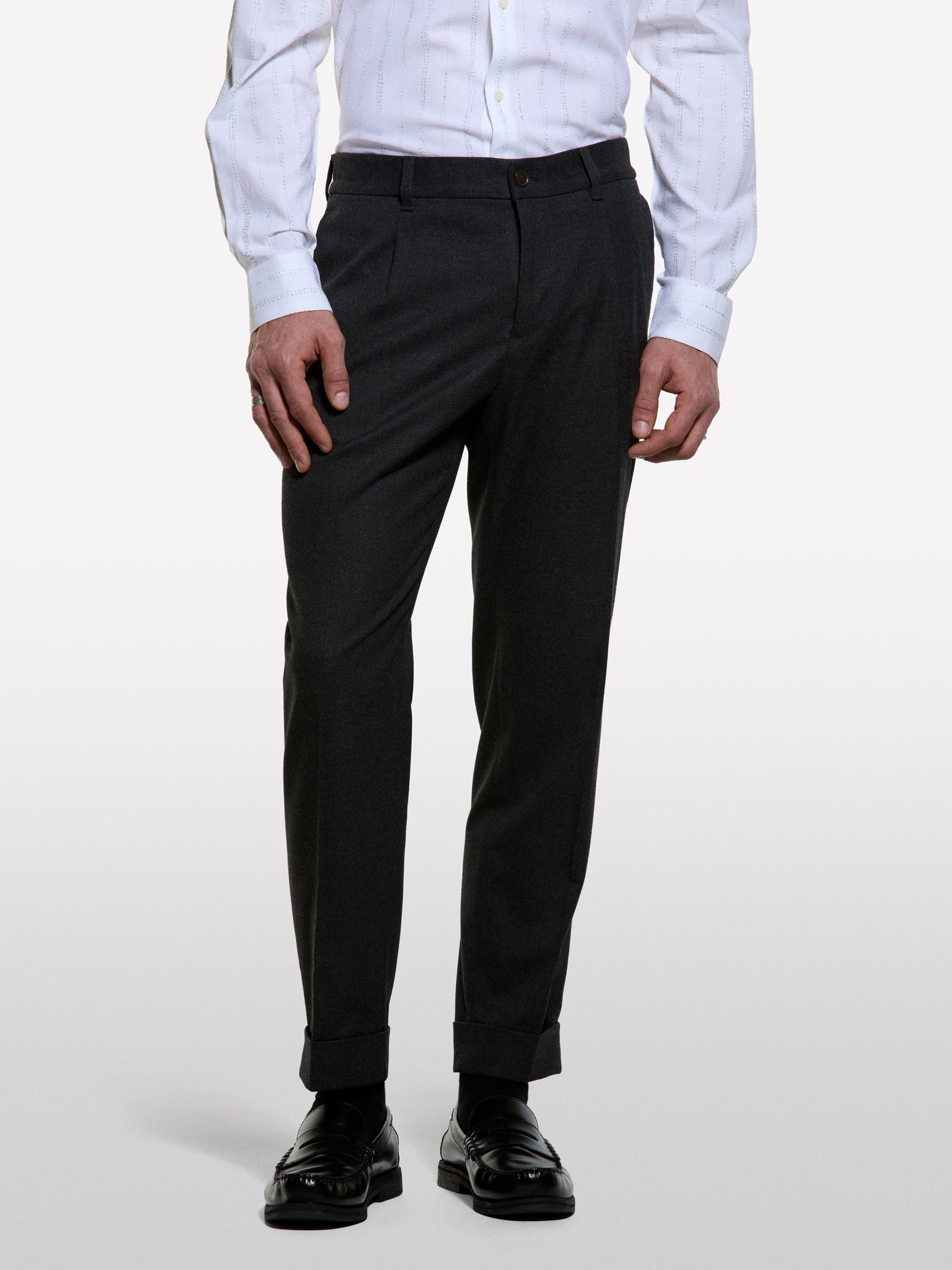Formal trousers with cuffs