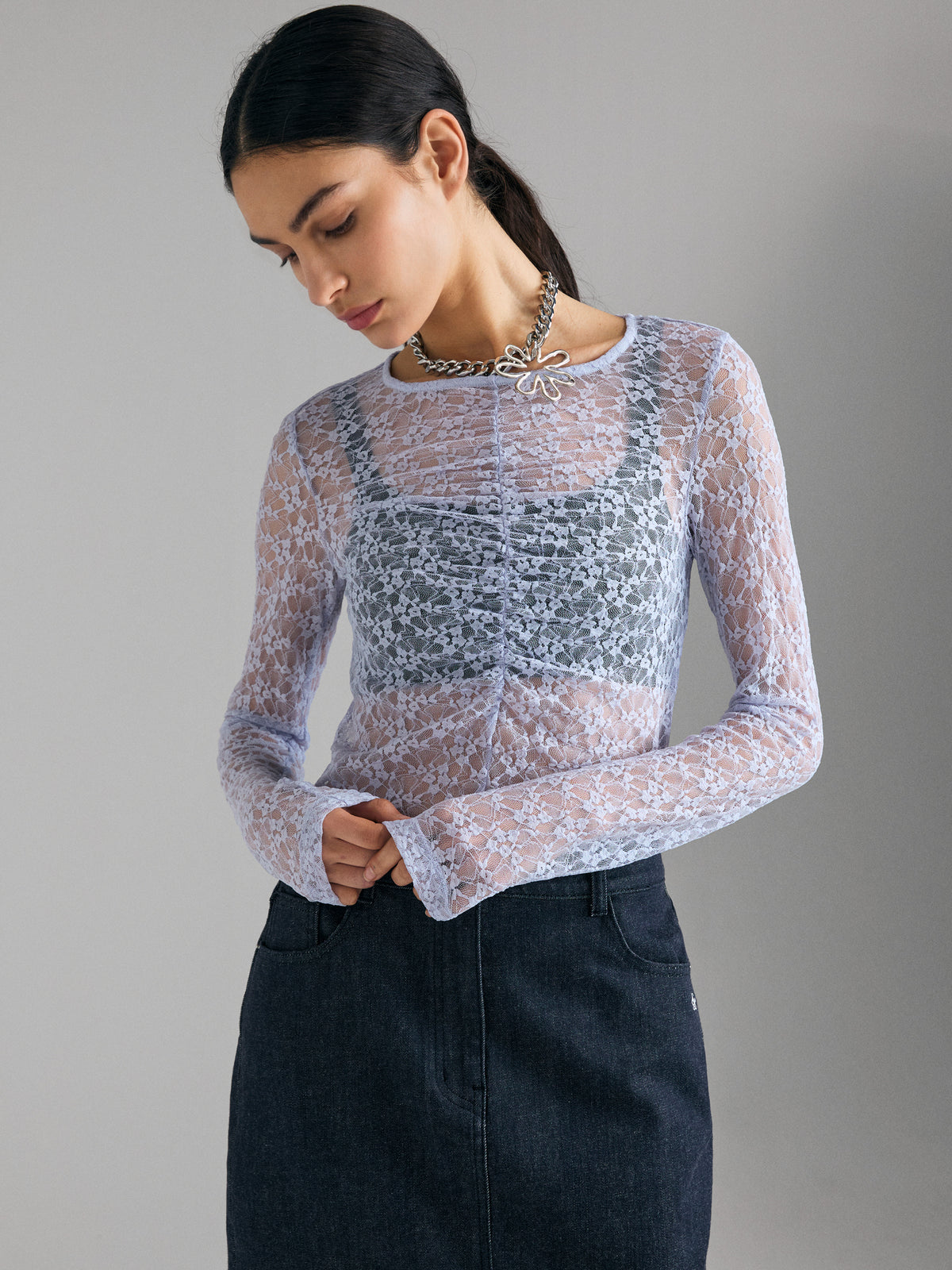 Lace T-shirt with ruching