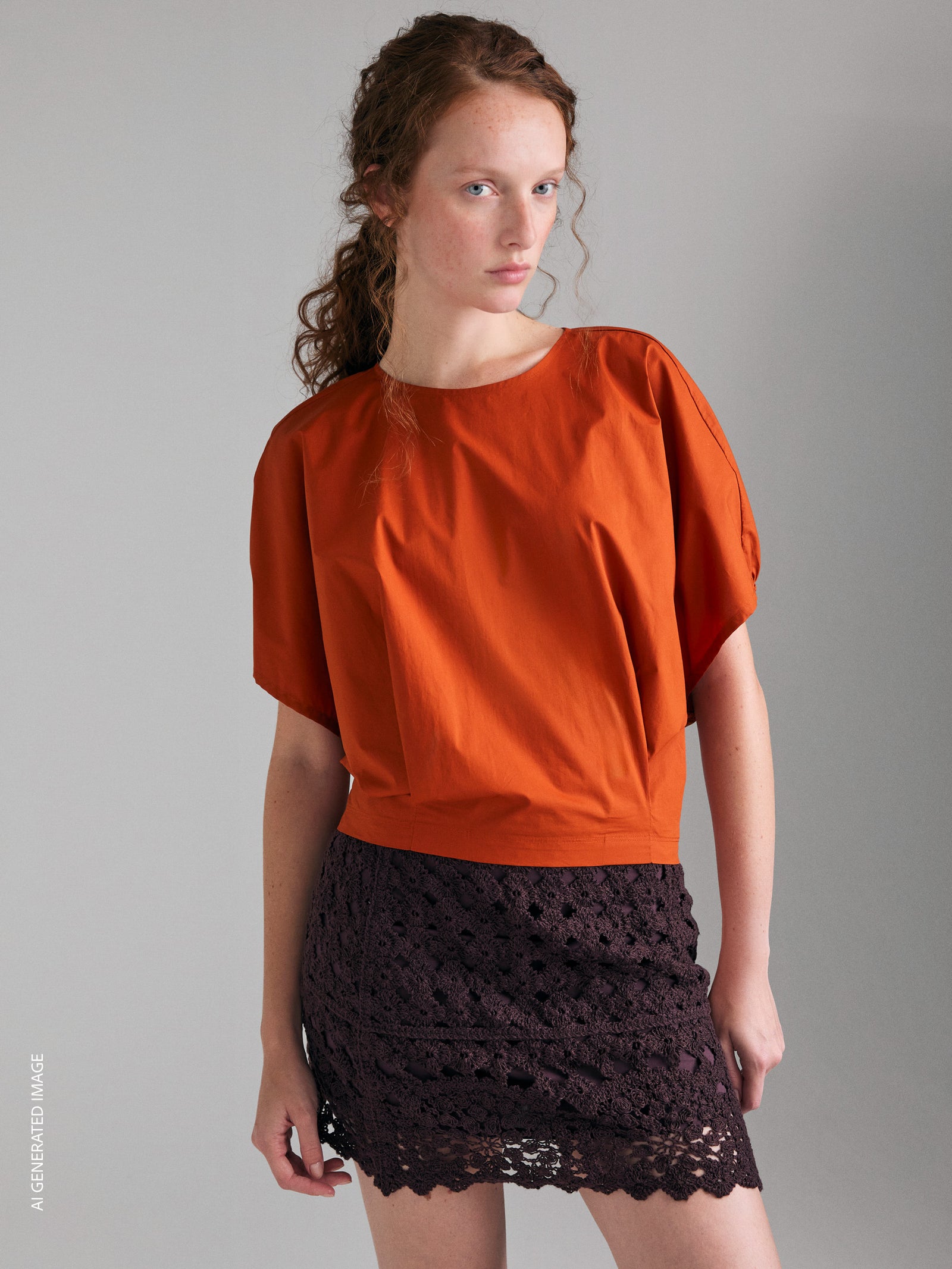 Cropped blouse
