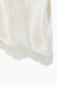 Top assimétrico com renda - ucb_image_FY