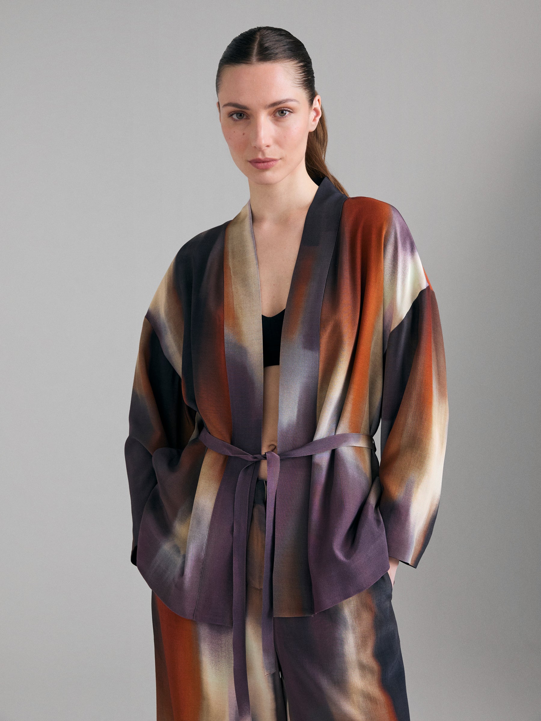 Casaco kimono efeito degradé - ucb_image_FY
