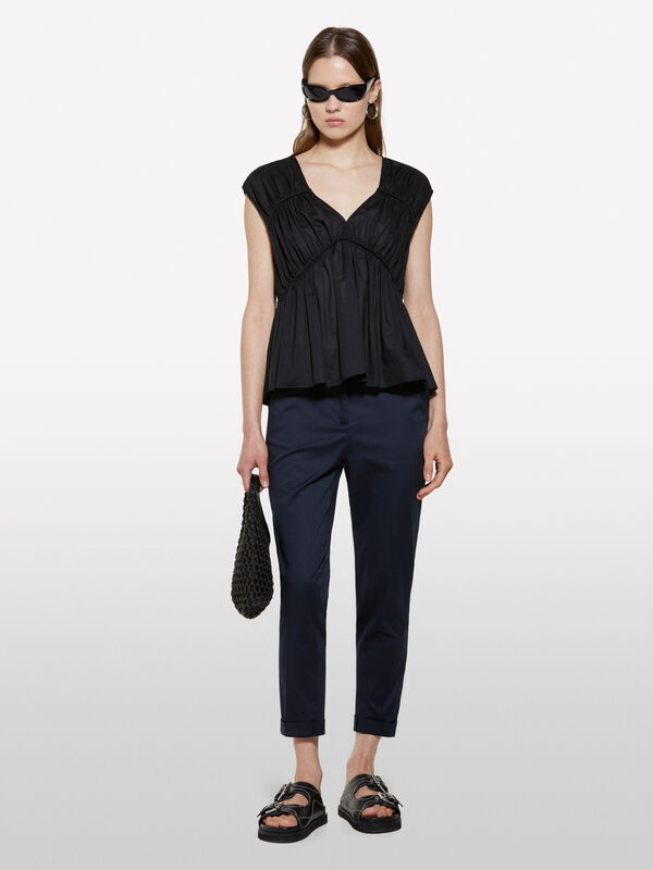 Pantaloni blu scuro a sigaretta - pantaloni skinny da donna | Sisley