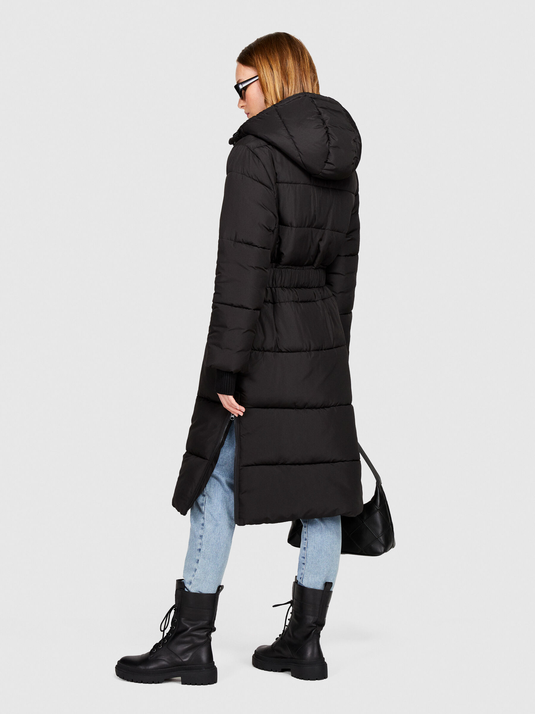 Giubbotto nero lungo on sale