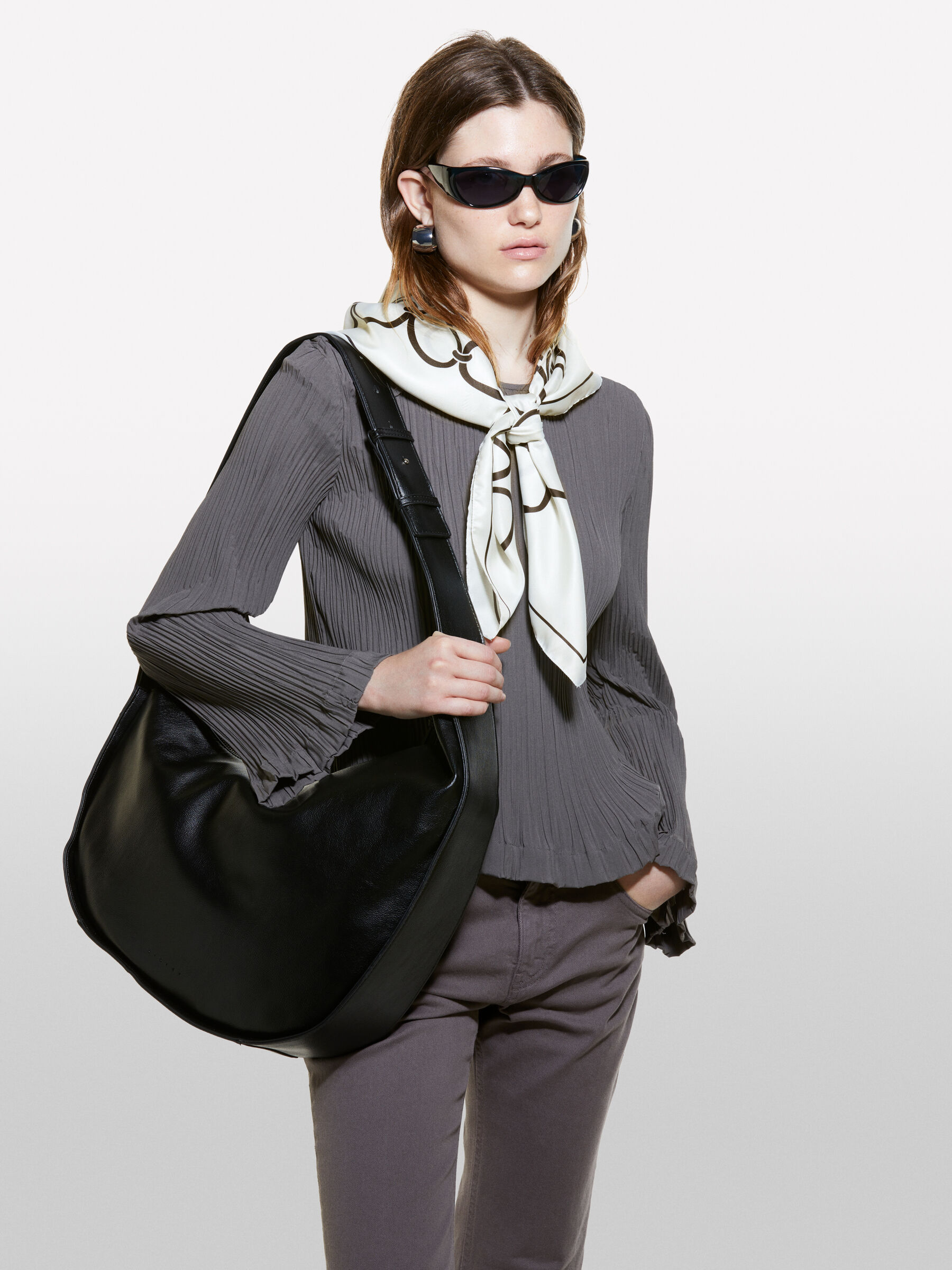 FOULARD Donna image number null