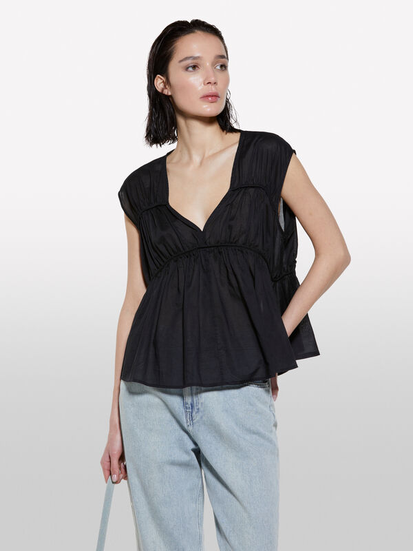 Top nero con arriccio - top da donna | Sisley