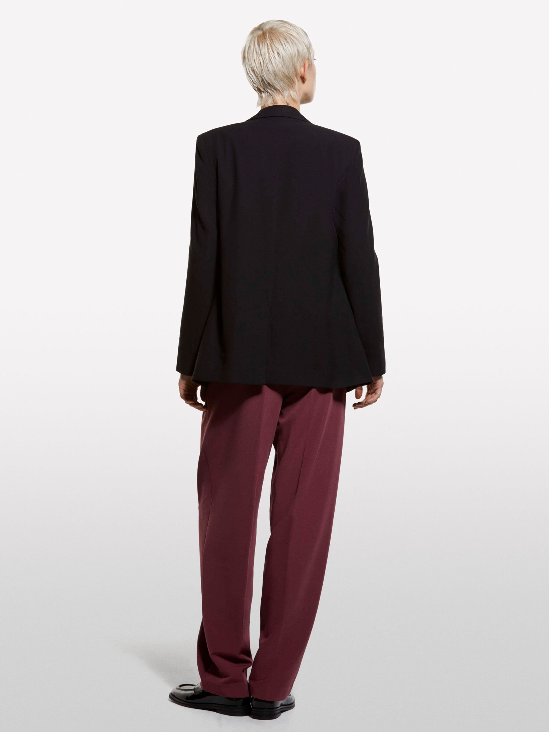 GIACCA Donna image number null