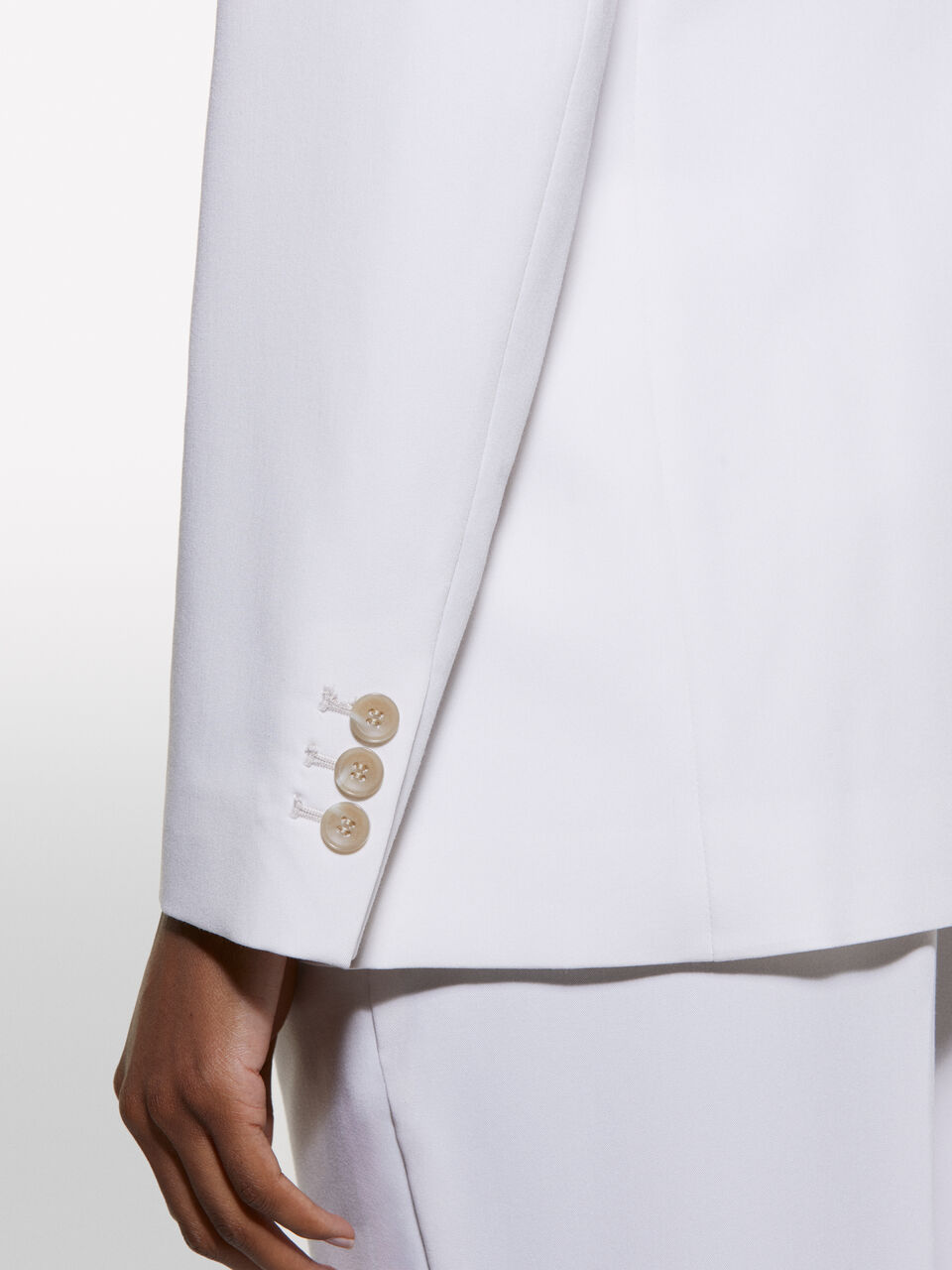 GIACCA Donna image number null