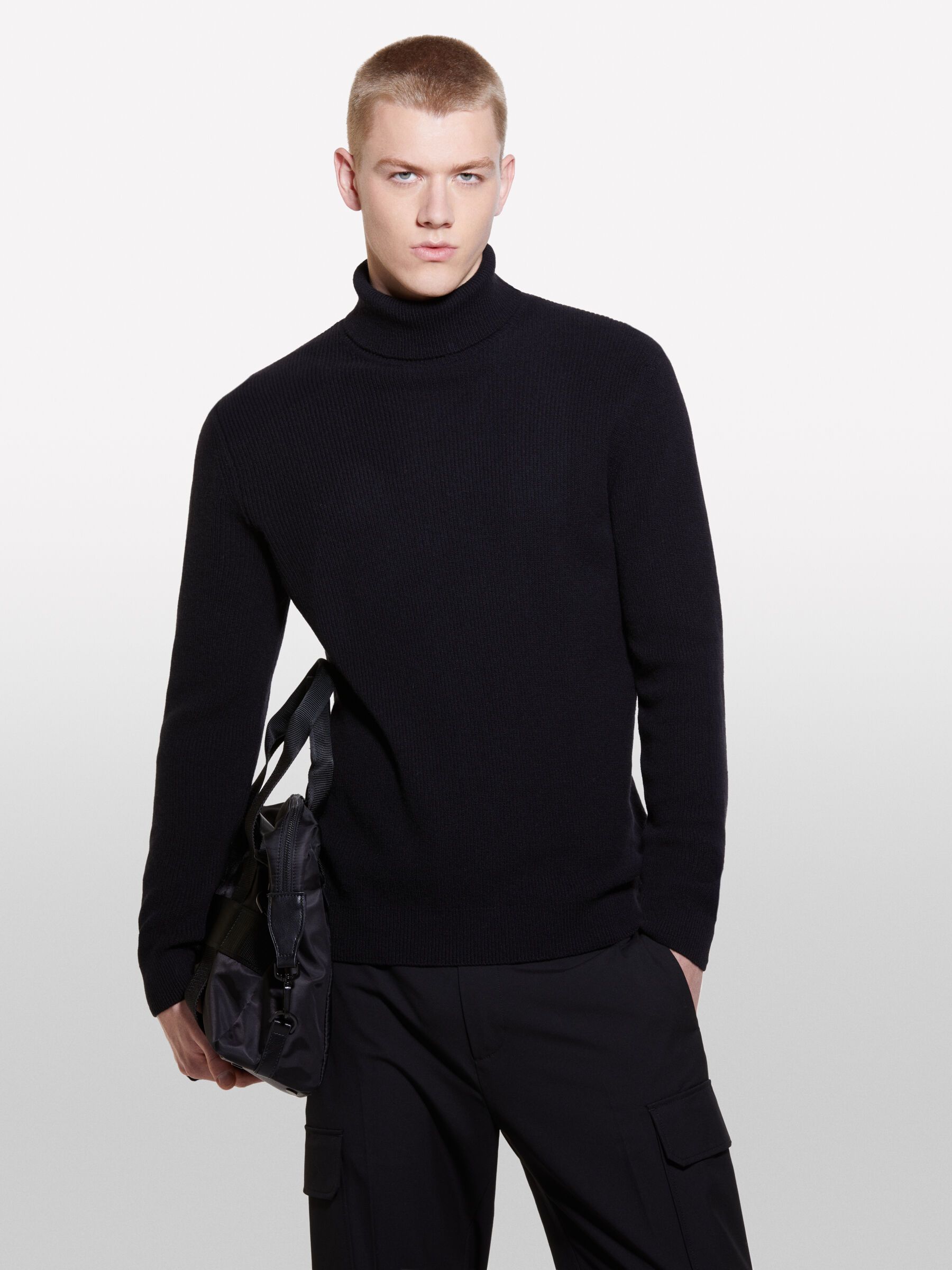 Maglie Collo Alto Uomo firmate Sisley