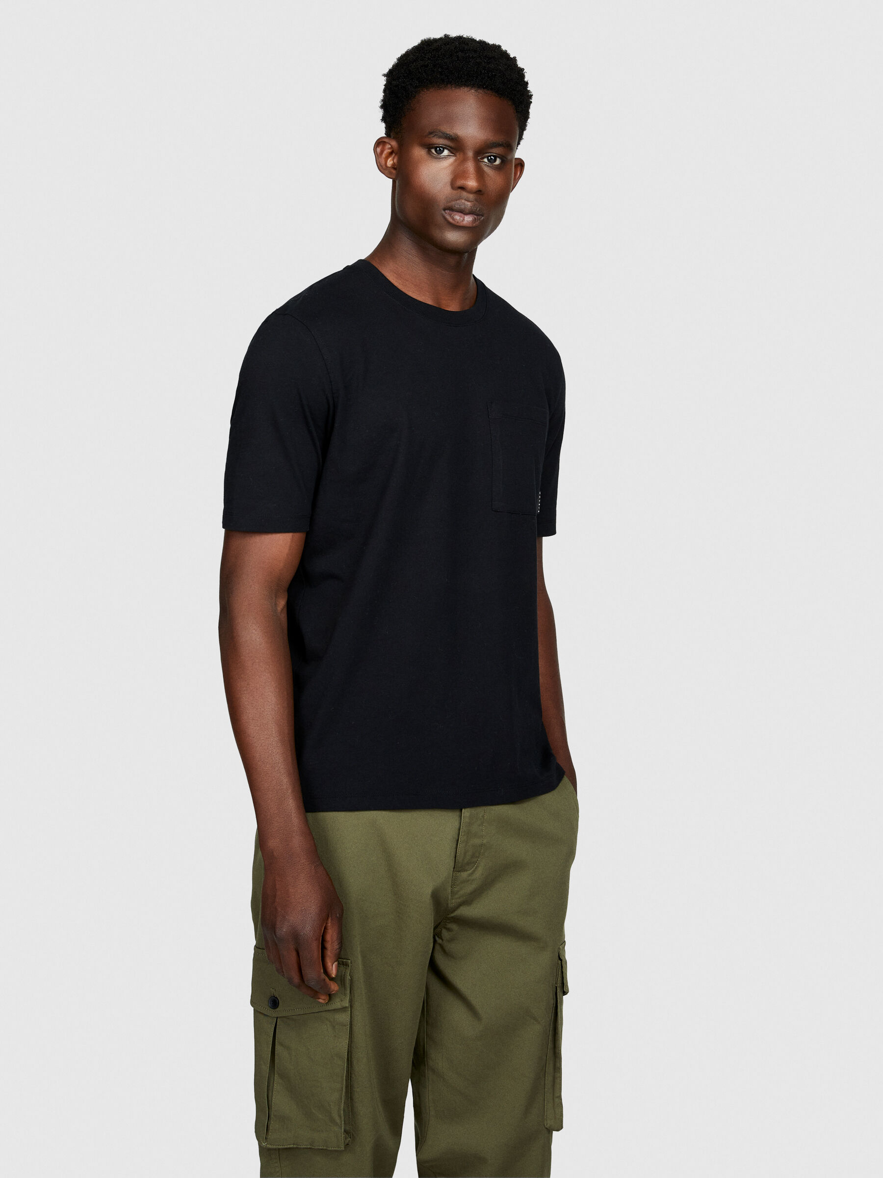 T-shirt con taschino Uomo image number null