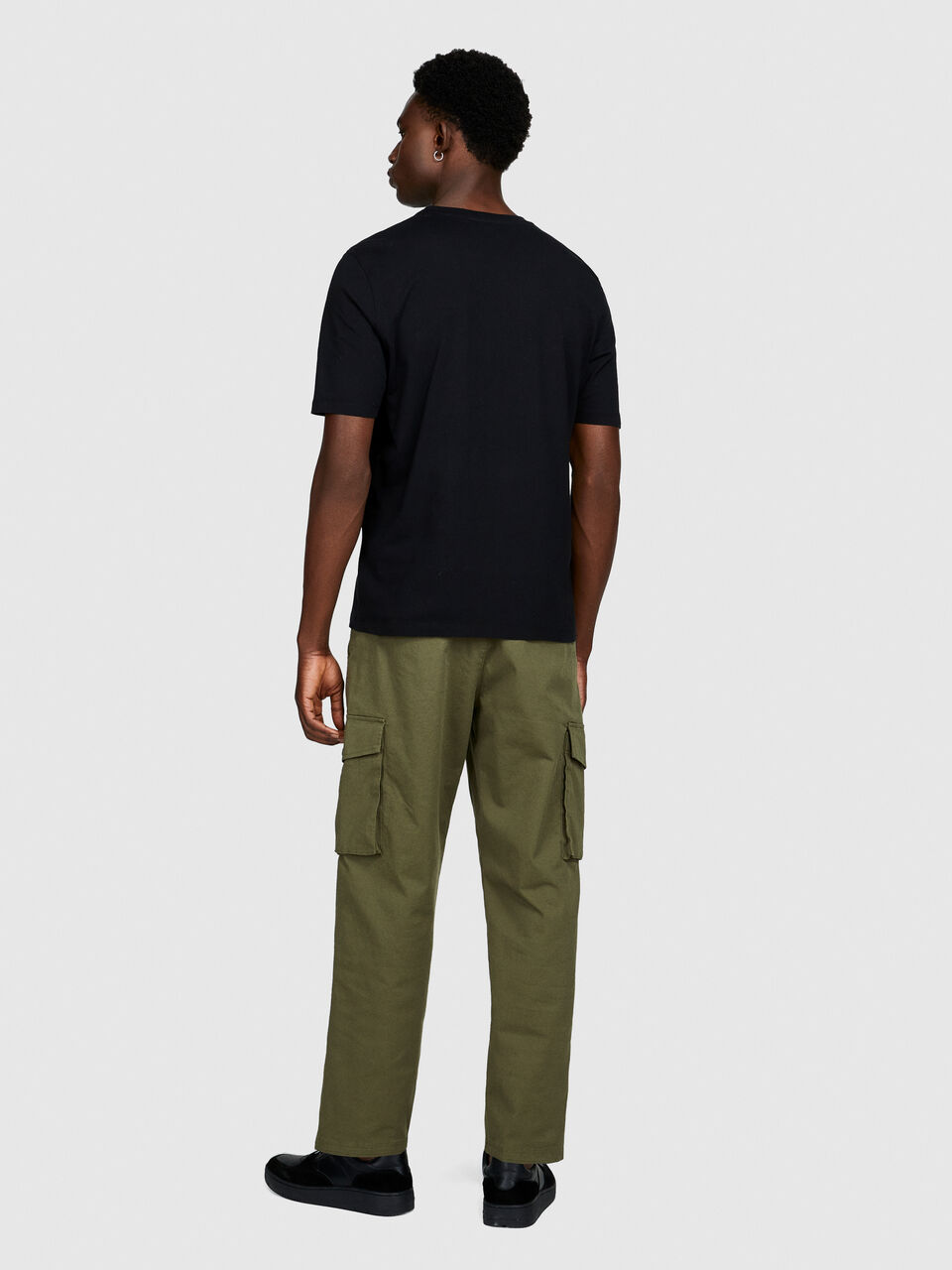 T-shirt con taschino Uomo image number null