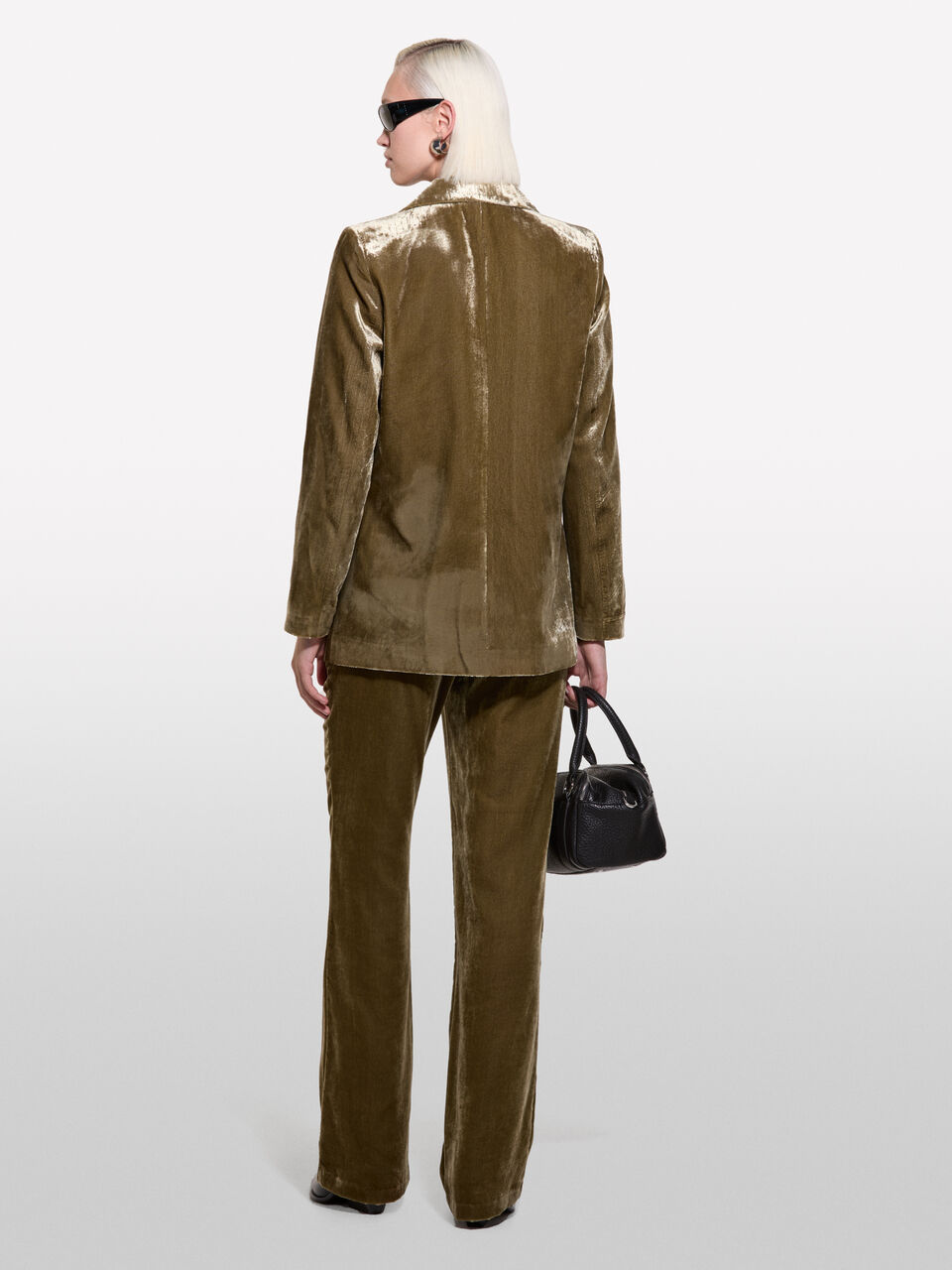 GIACCA Donna image number null