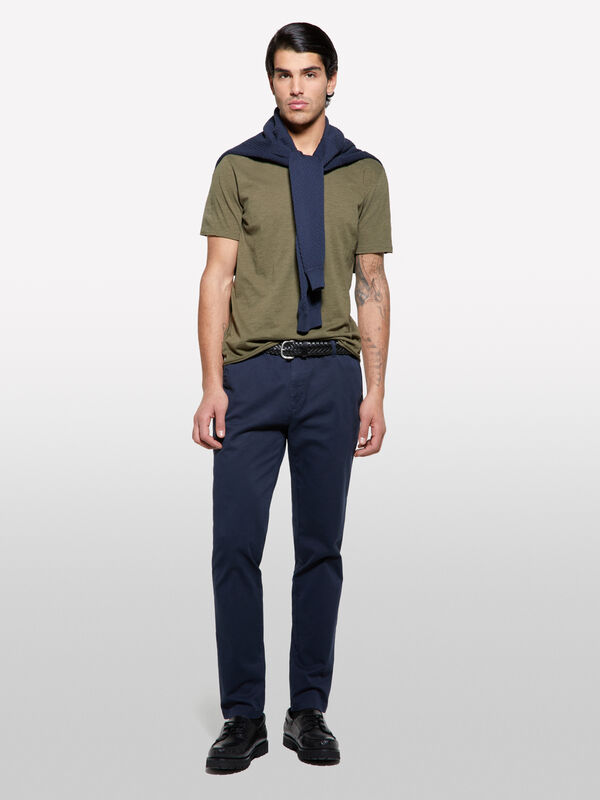 Pantaloni chino slim fit blu scuro - pantaloni slim da uomo | Sisley