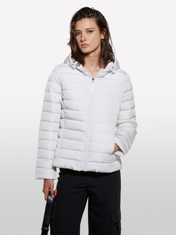 Giubbotto beige imbottito con cappuccio - piumini e giacche imbottite da donna | Sisley