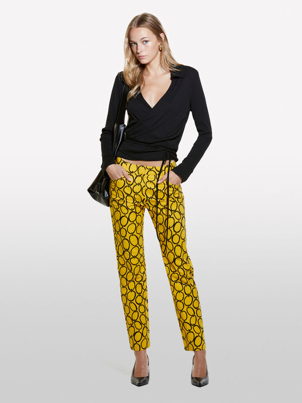 T-shirt nera incrociata - t-shirt a manica lunga da donna | Sisley