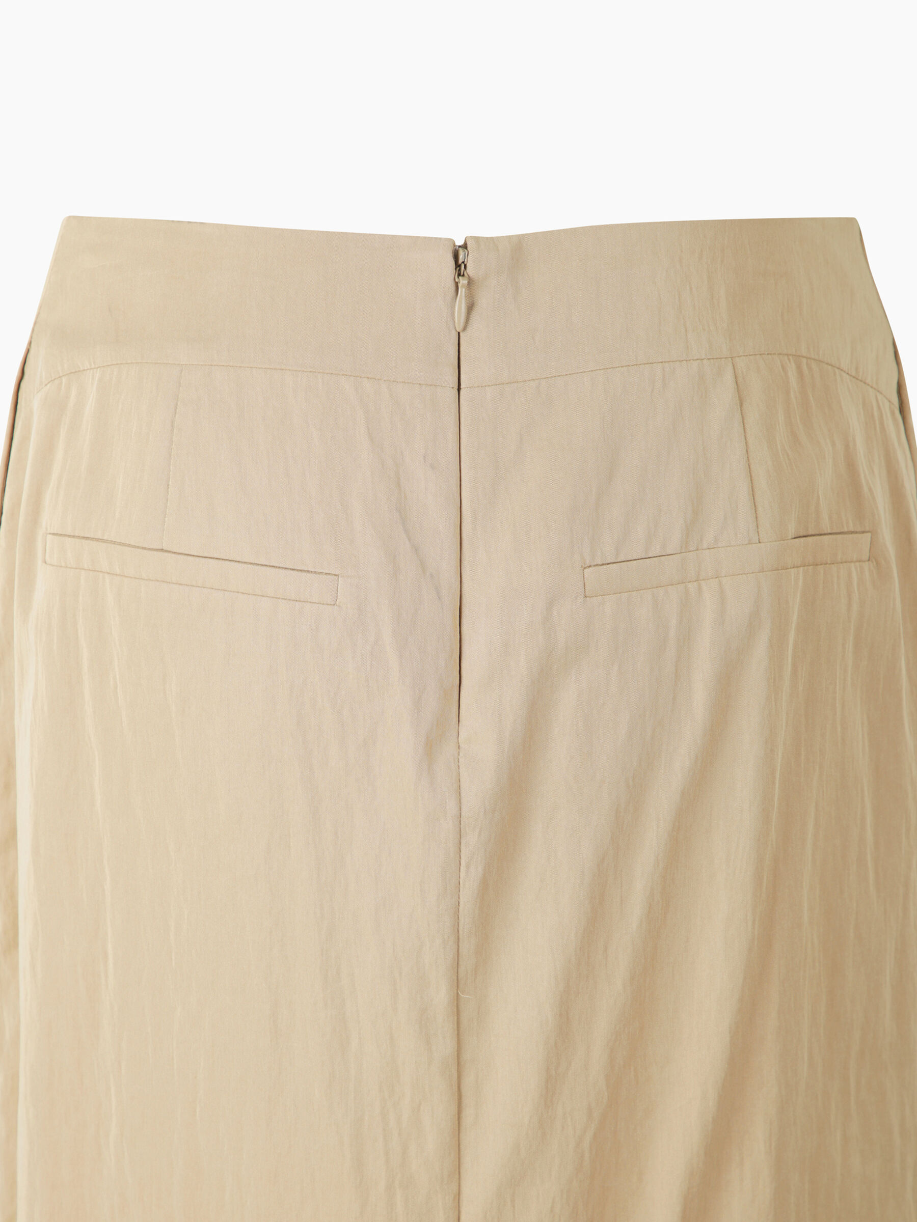 GONNA Donna image number null