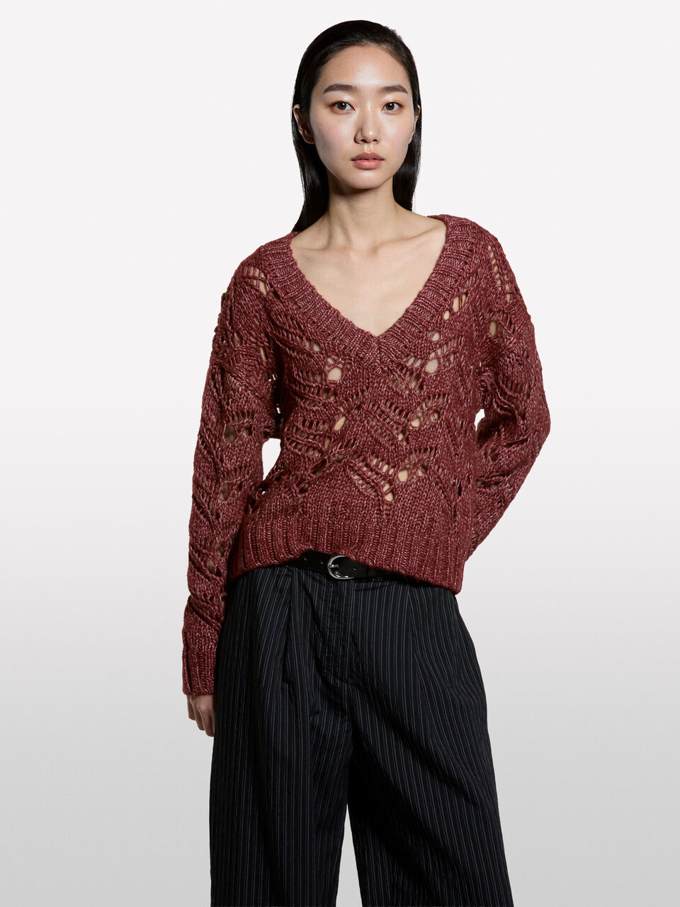 MAGLIA SCOLLO V M/L Donna image number null