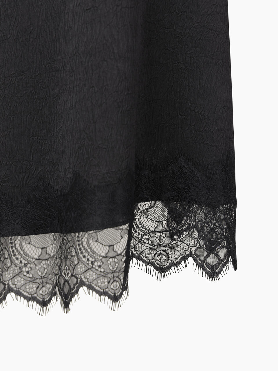 GONNA Donna image number null