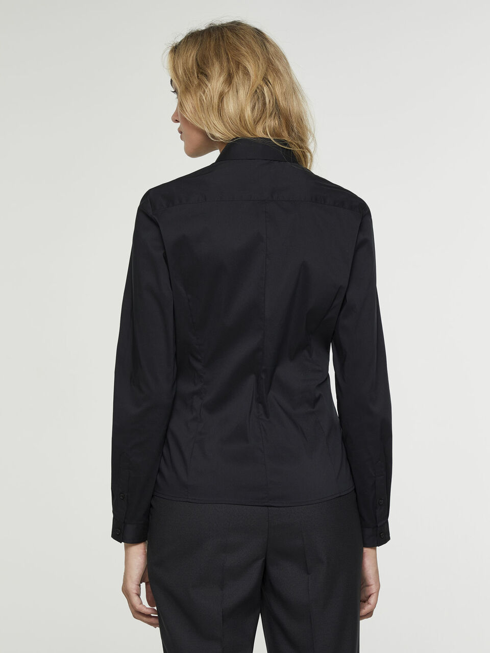 Camicia slim fit Donna image number null