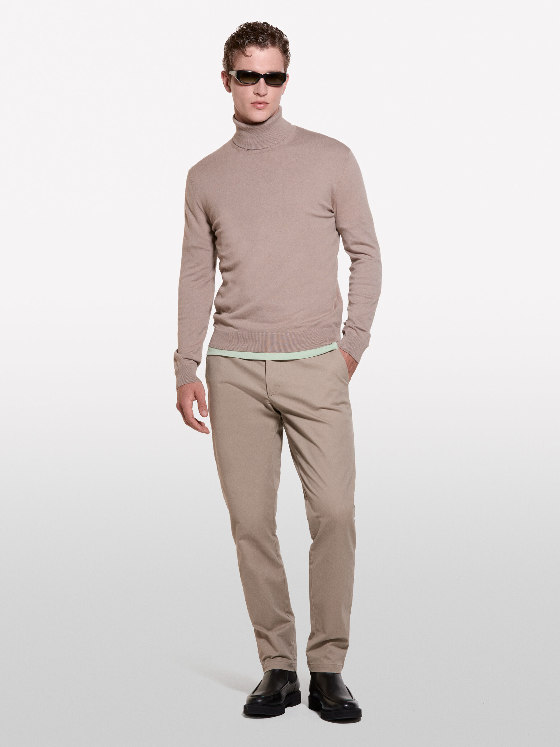 Slim pantaloni clearance