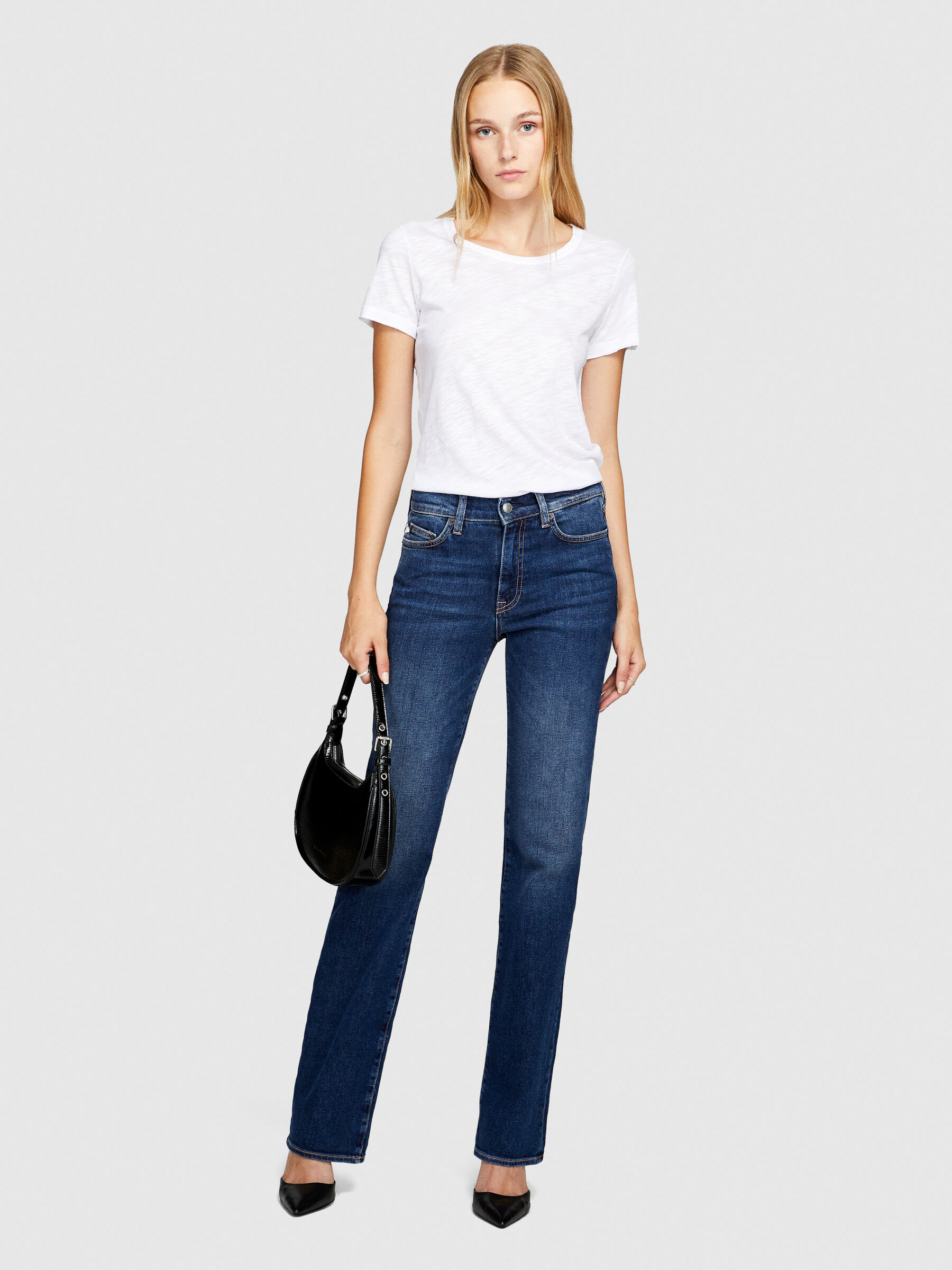 T-shirt scollo rotondo con taglio vivo Donna image number null