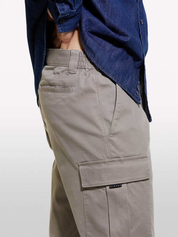 Cargo marroni slim comfort fit - pantaloni cargo da uomo | Sisley