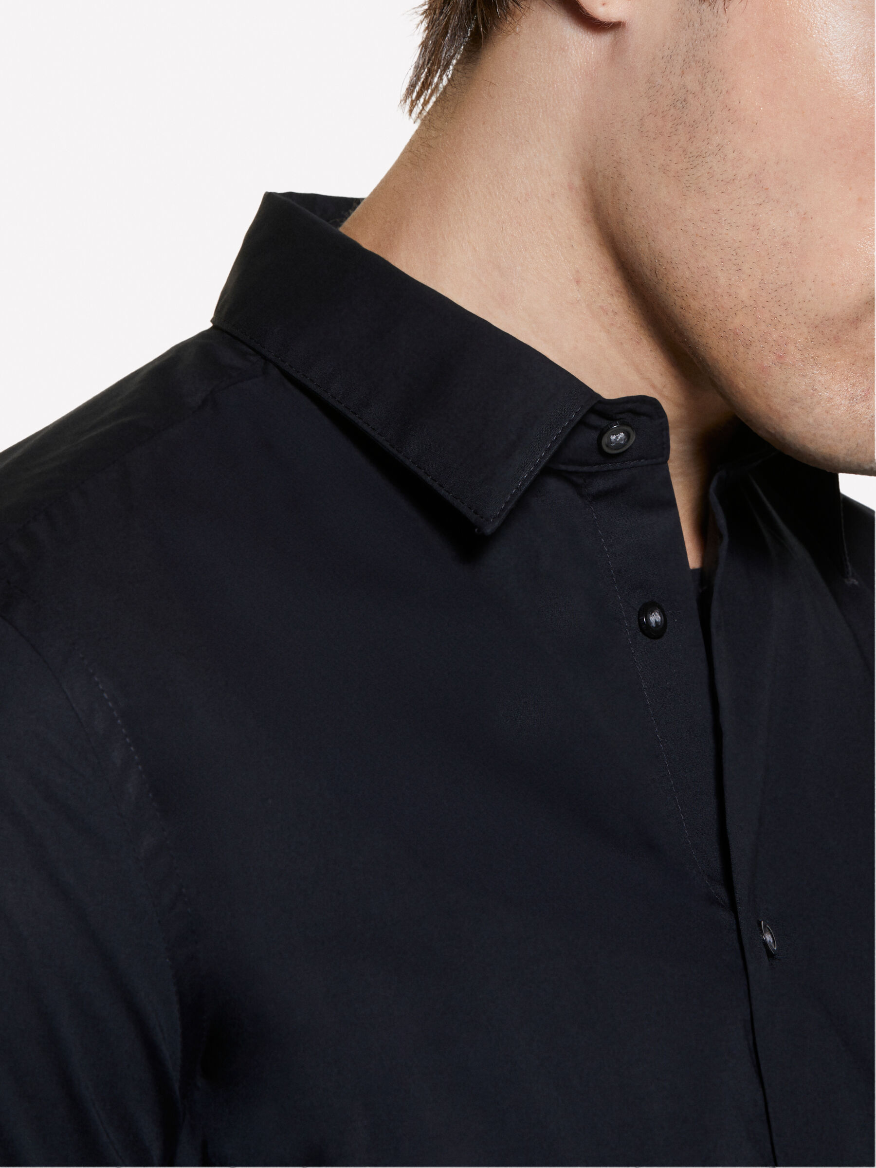 Camicia slim fit nera Nero Sisley