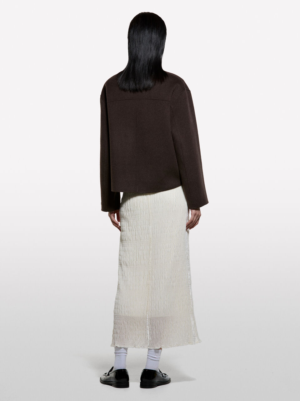 GONNA Donna image number null