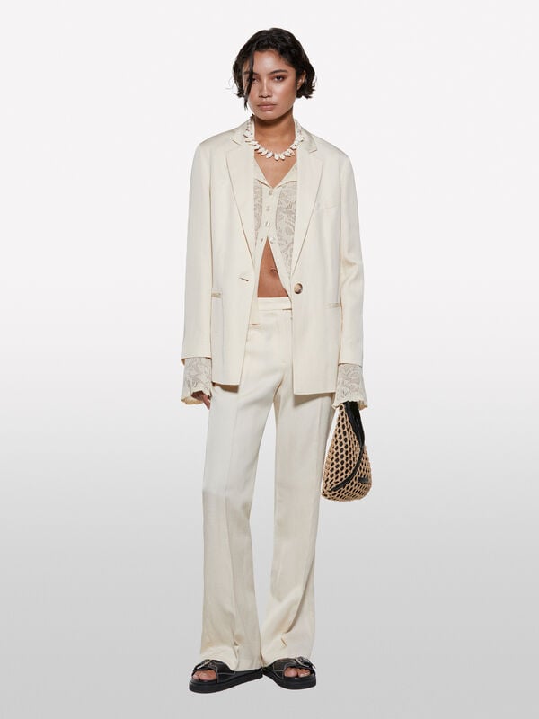 Blazer beige con cinturino Blazer beige con cinturino - blazer da donna | Sisley