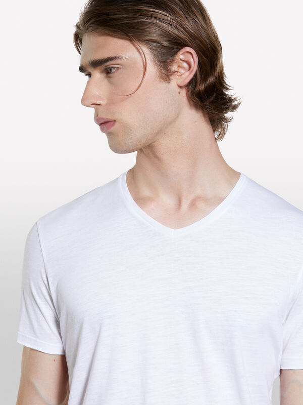 T-shirt slim fit bianca - t-shirt a manica corta da uomo | Sisley