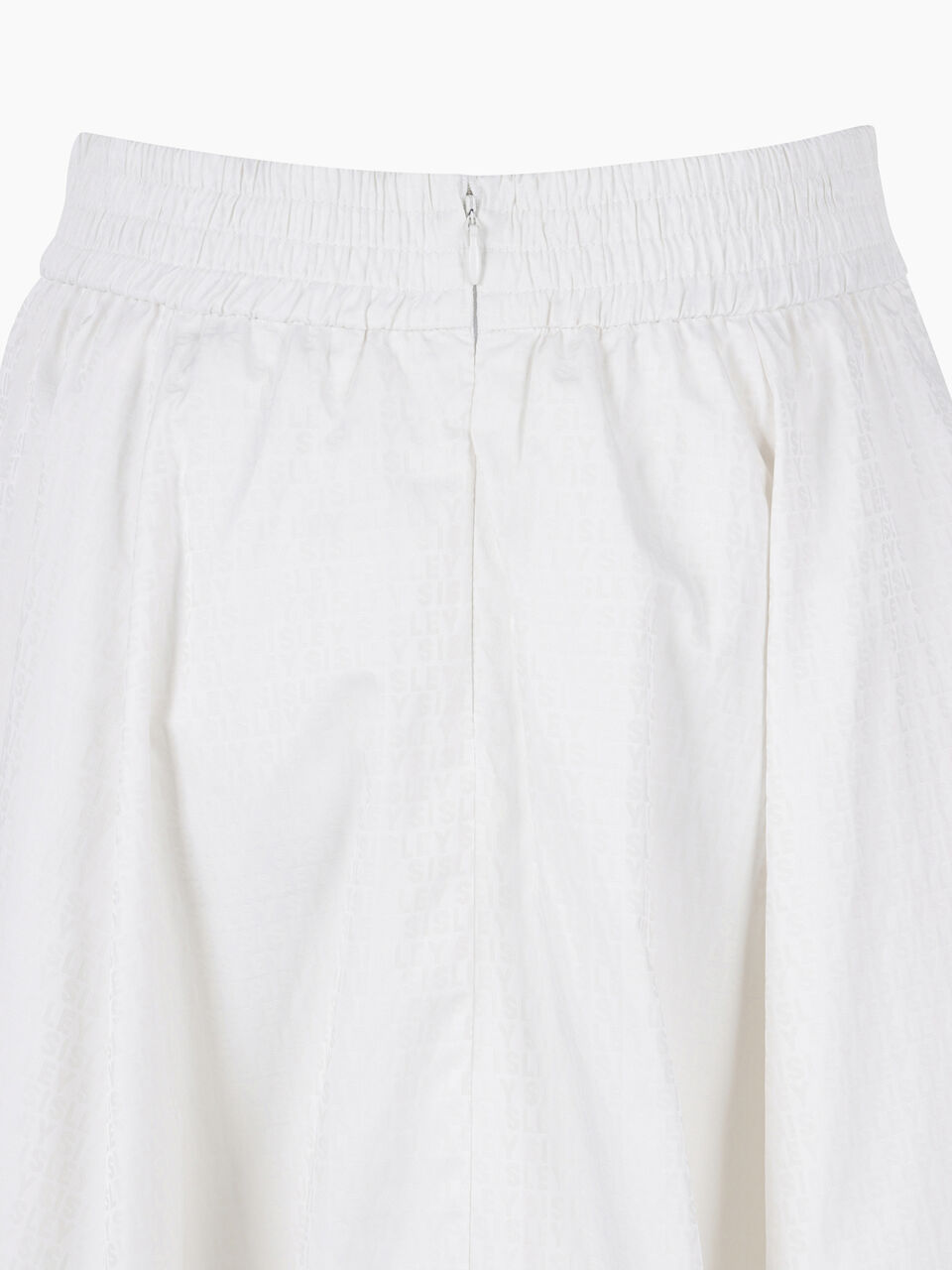 GONNA Donna image number null