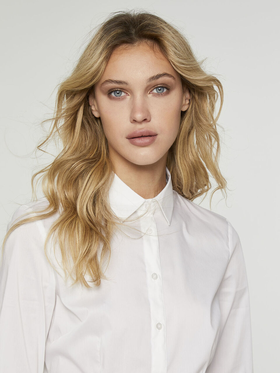 Camicia slim fit Donna image number null