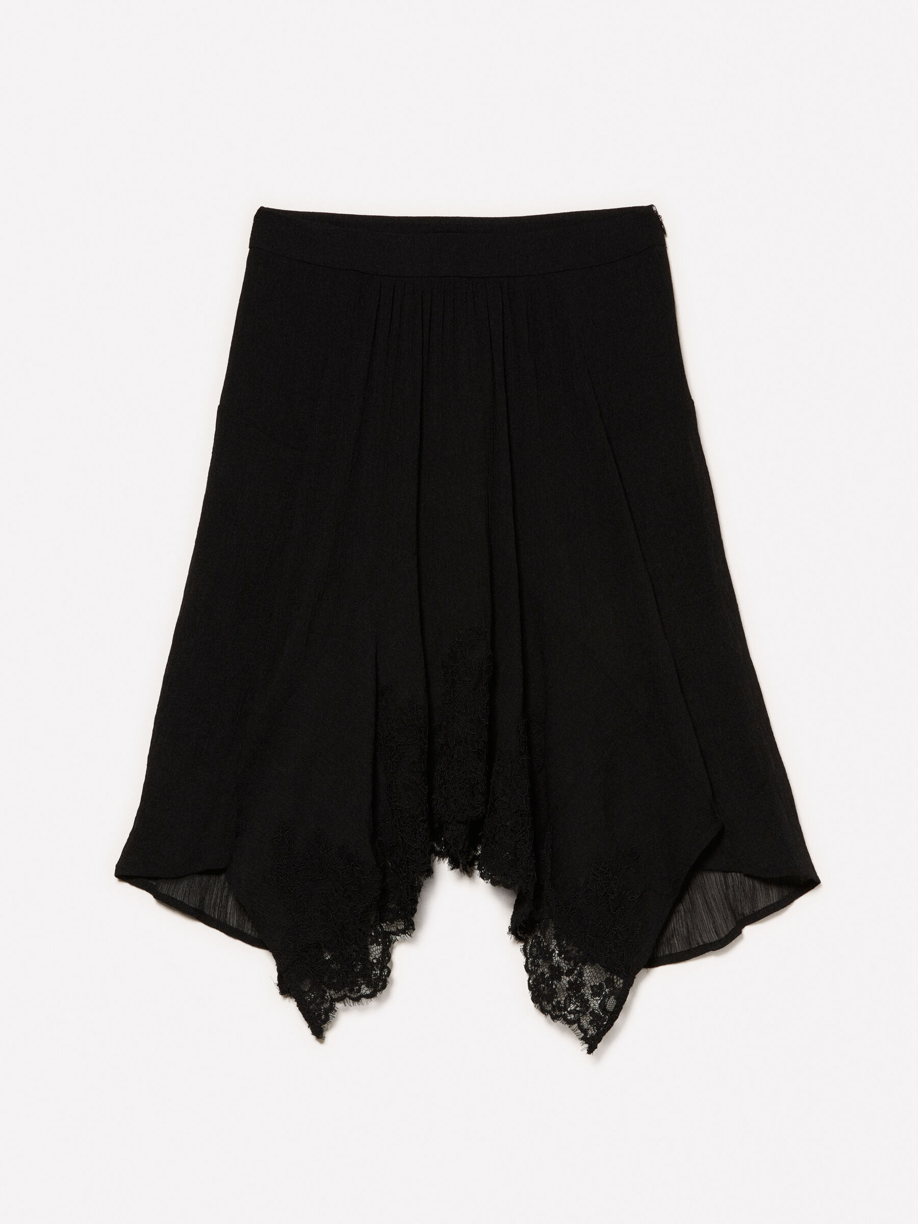 GONNA Donna image number null