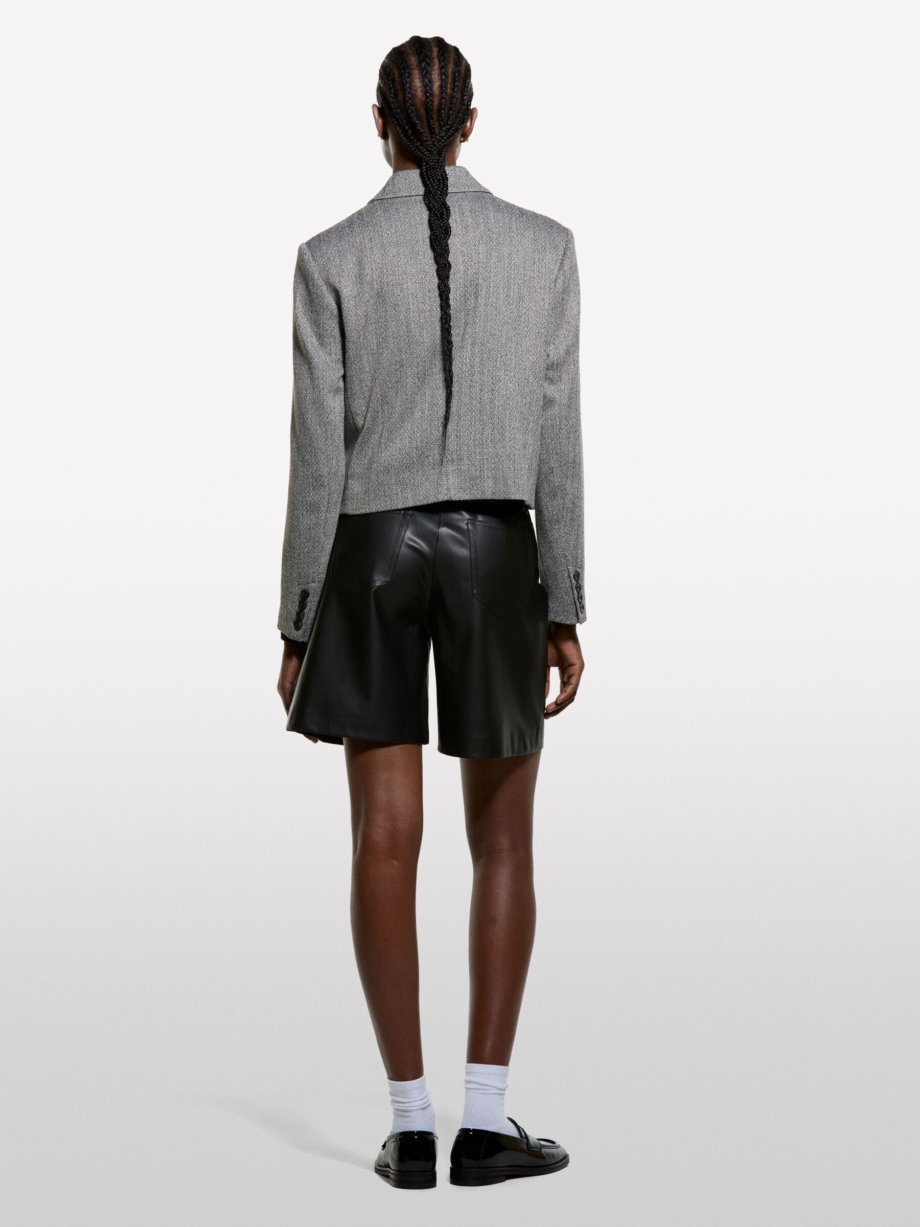 GIACCA Donna image number null