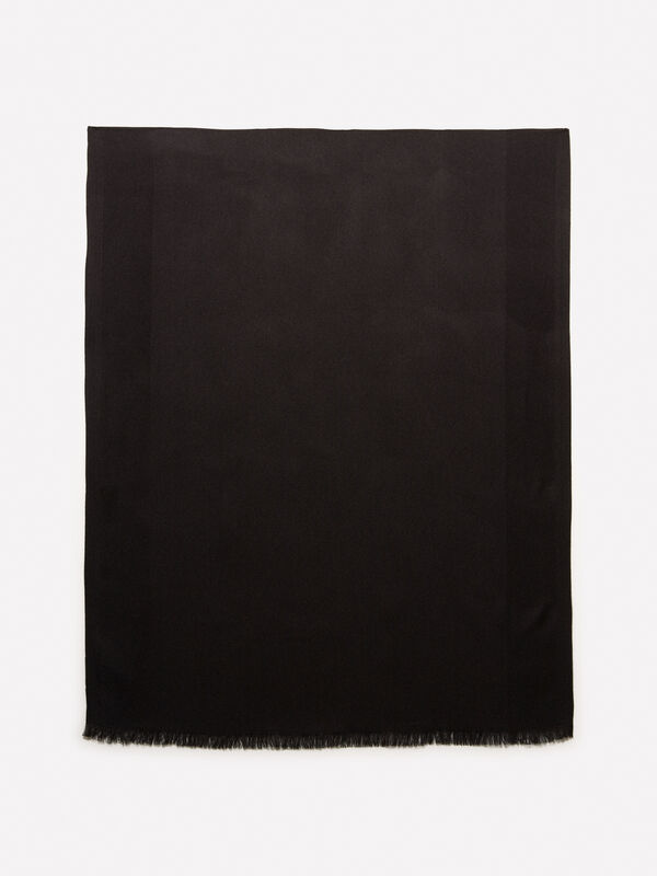 Stola nera Stola nera - sciarpe e foulard da donna | Sisley
