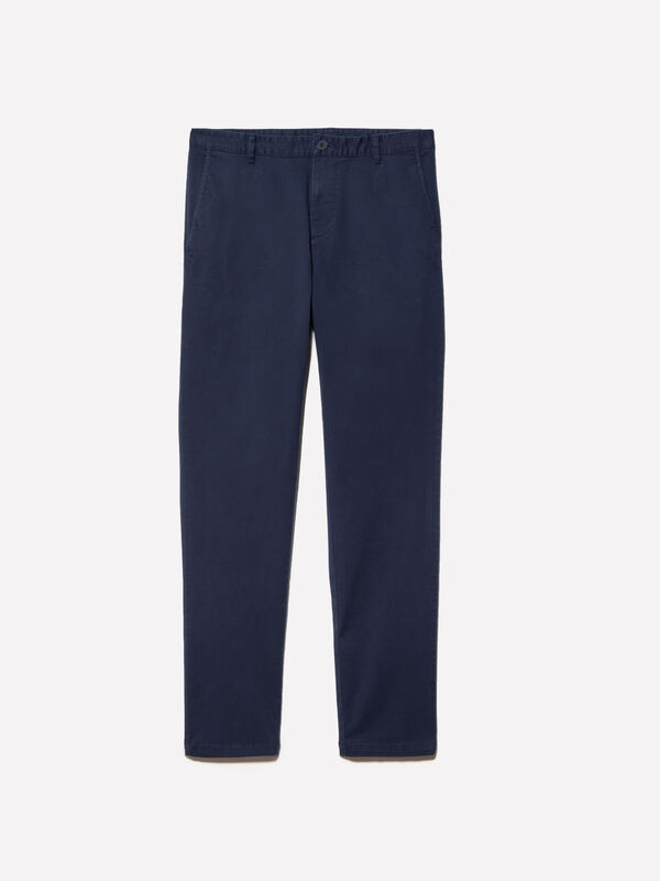 Pantaloni chino slim fit blu scuro Pantaloni chino slim fit blu scuro - pantaloni slim da uomo | Sisley