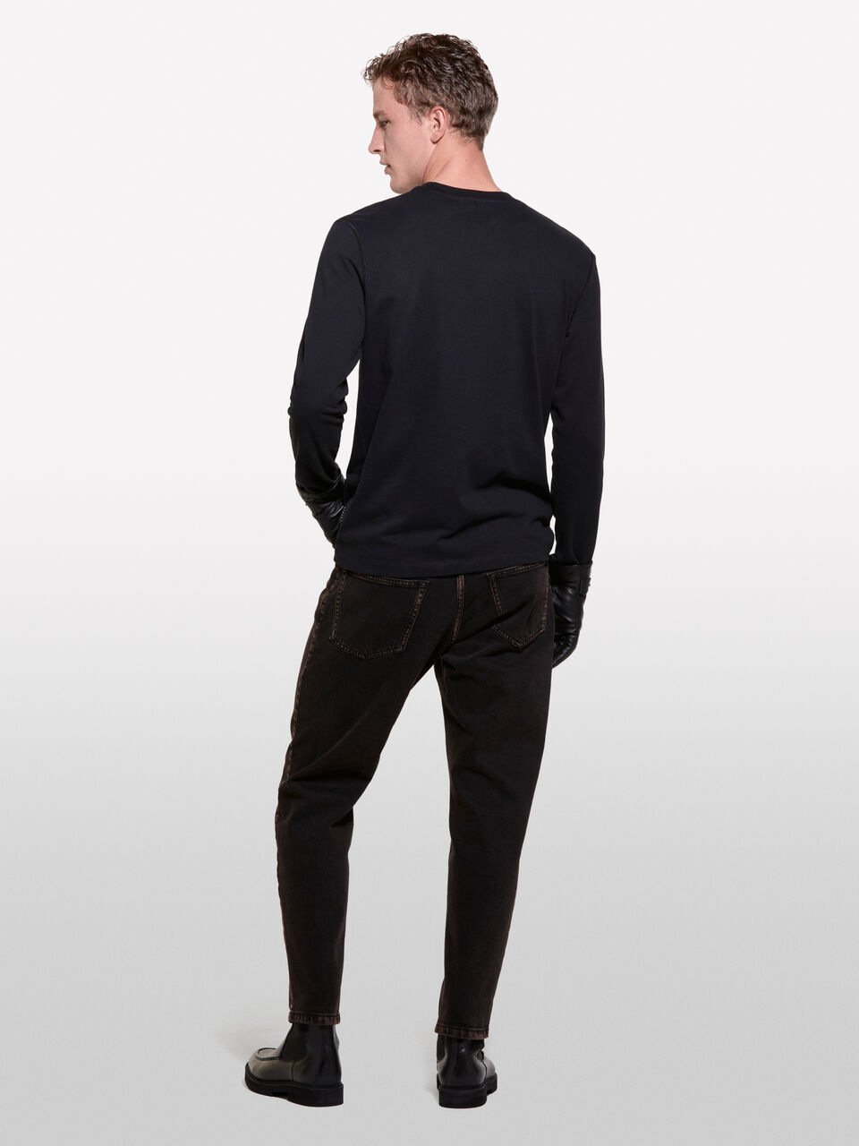 T-SHIRT M/L Uomo image number null