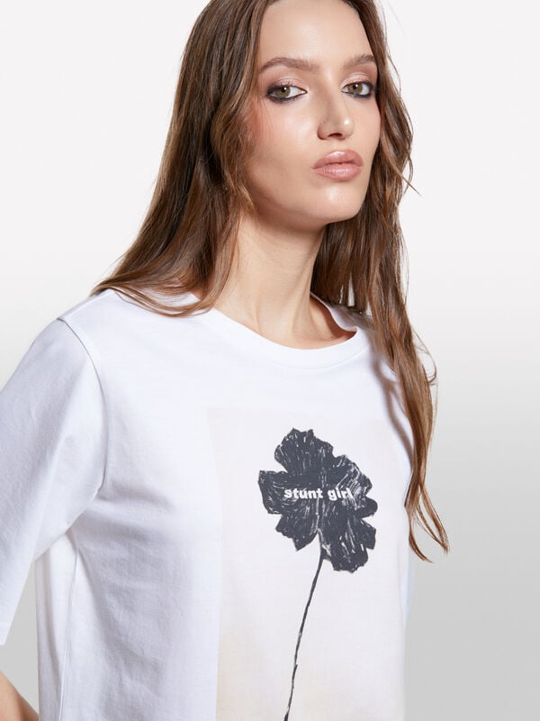 T-shirt bianca con stampa fiore T-shirt bianca con stampa fiore - t-shirt a manica corta da donna | Sisley