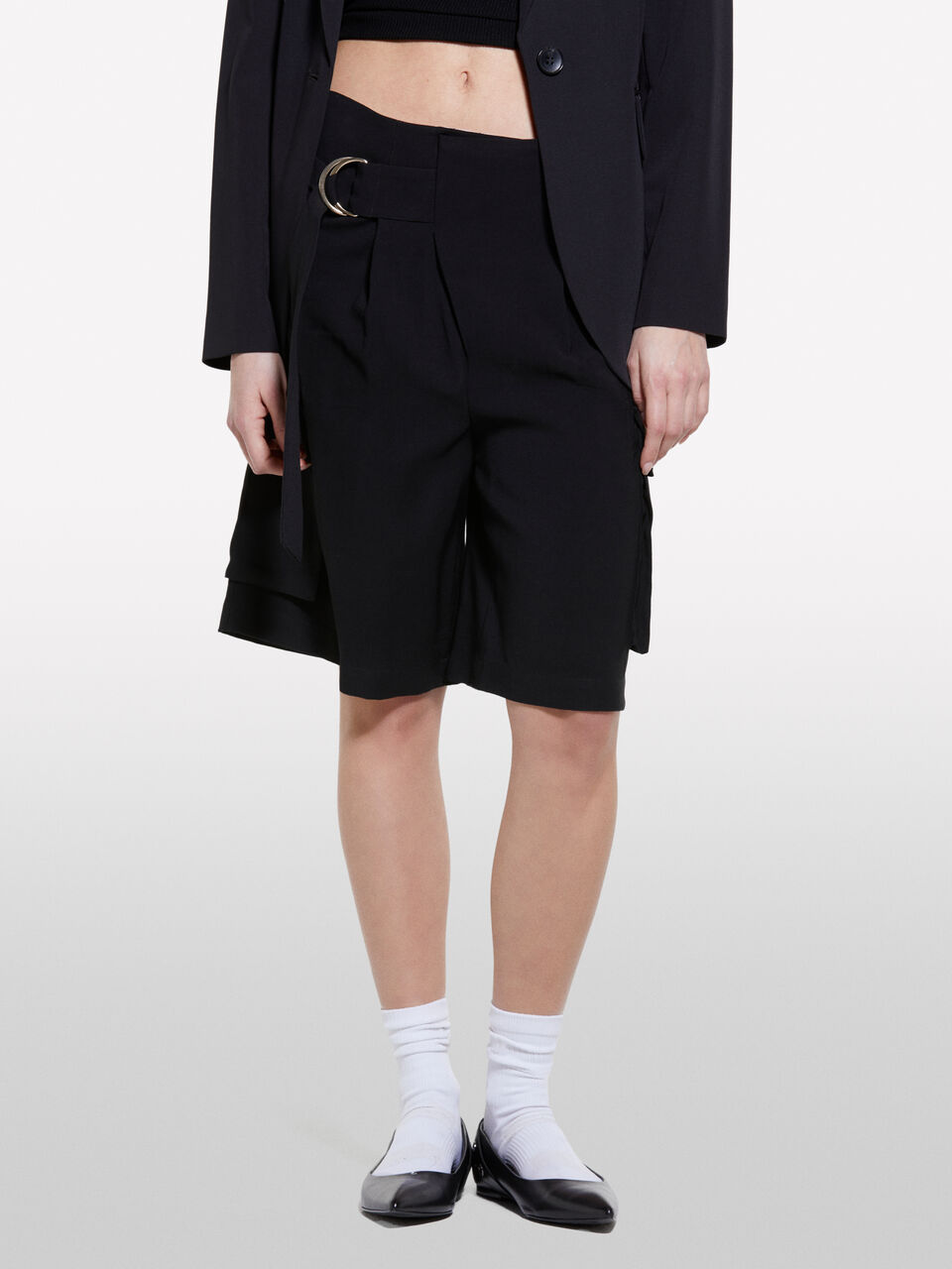 BERMUDA Donna image number null