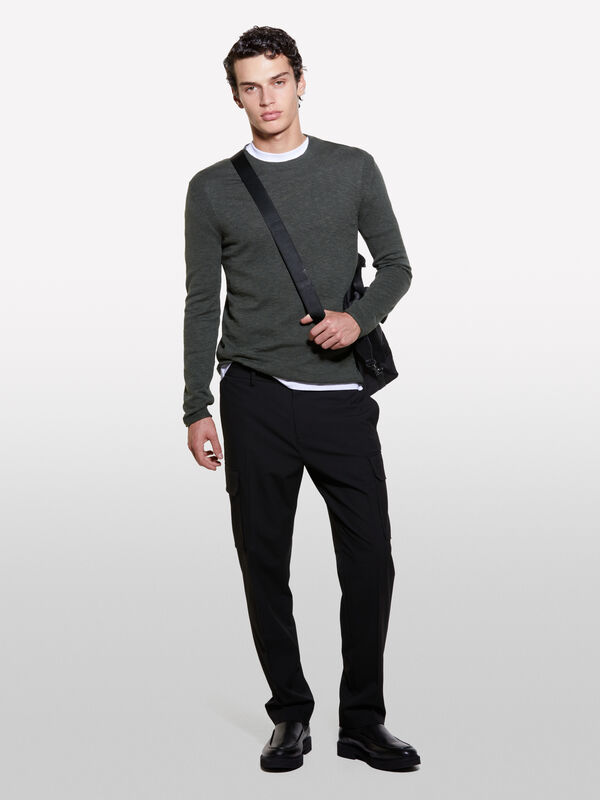 Maglia regular fit verde militare con girocollo - maglie girocollo da uomo | Sisley