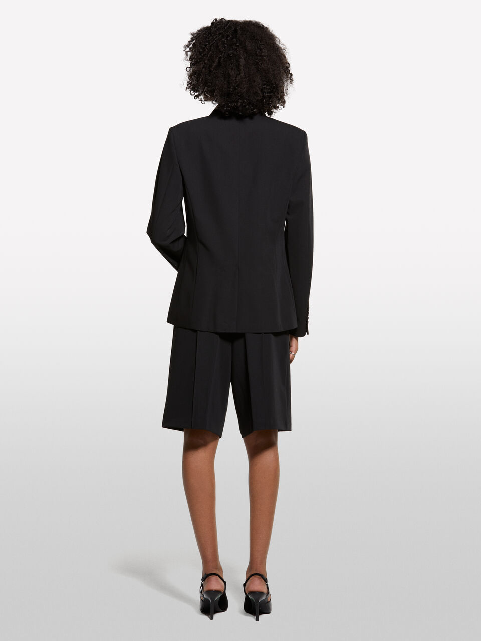 GIACCA Donna image number null