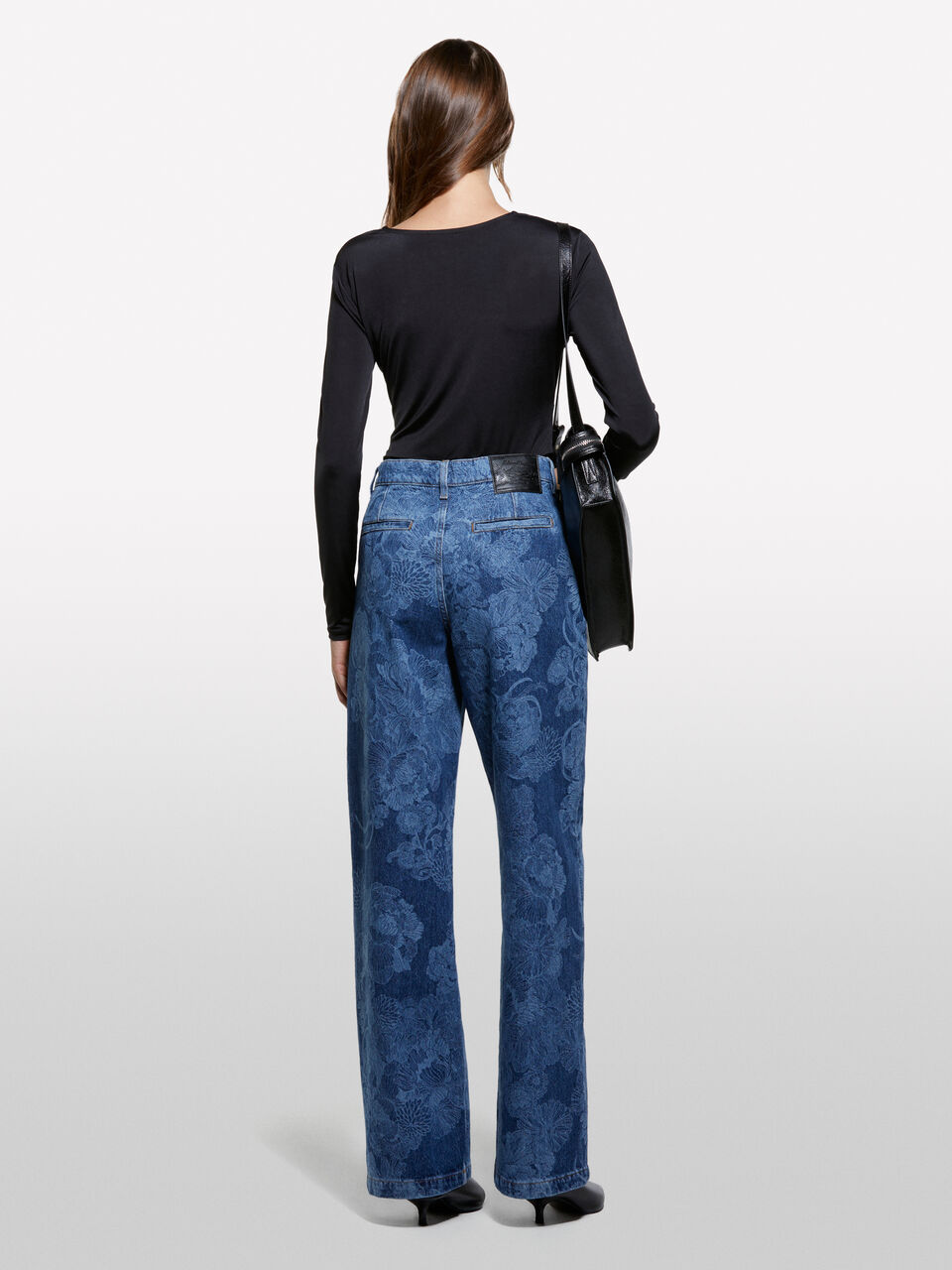 T-SHIRT M/L Donna image number null