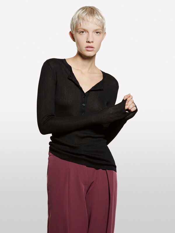 Maglia serafino nera - maglie girocollo da donna | Sisley