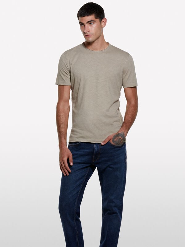 T-shirt a maniche corte slim fit  T-shirt a maniche corte slim fit  - t-shirt a manica corta da uomo | Sisley