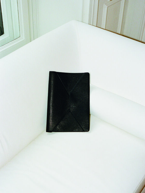 Portadocumenti nero texturizzato - pochette e portacellulari da donna | Sisley